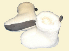 Fabrikant: graanpantoffels, sandalen, slippers, klompen, kinderlaarzen, schapenvachtlaarzen, wollen warmers